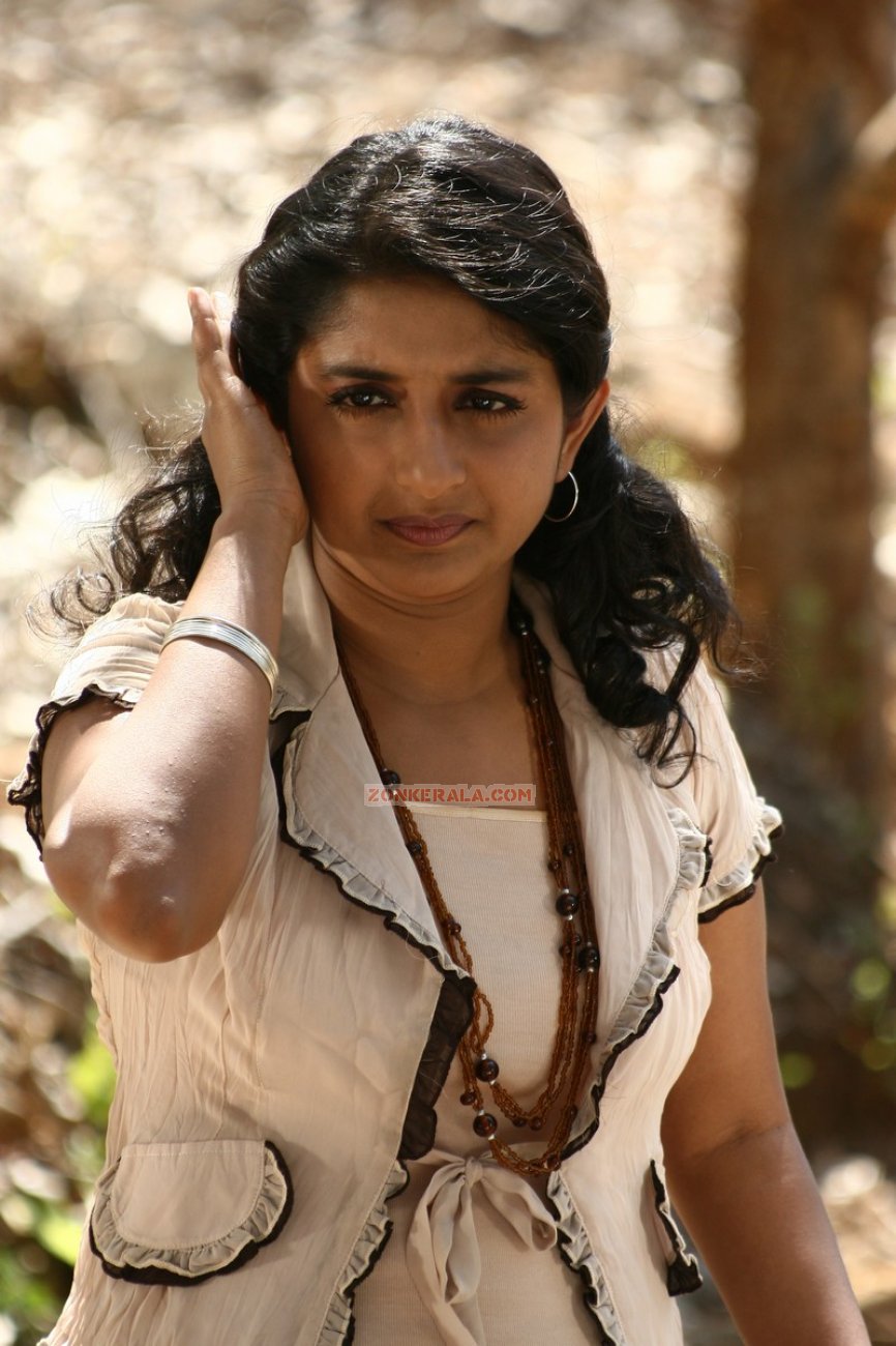 Malayalam Actress Meera Jasmine Malayalam Actress Meera Jasmine
