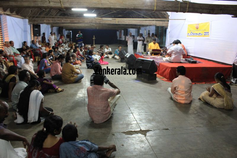 Poornathrayeesa temple vrischikotsavam photo 9 137