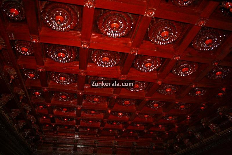 Padmanabhapuram palace oldest palace 1