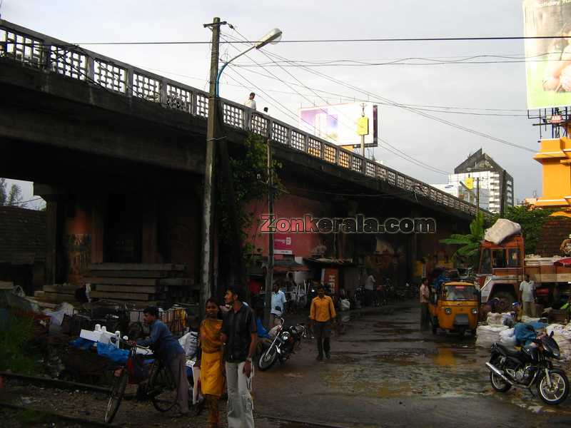 Ernakulam south overbridge