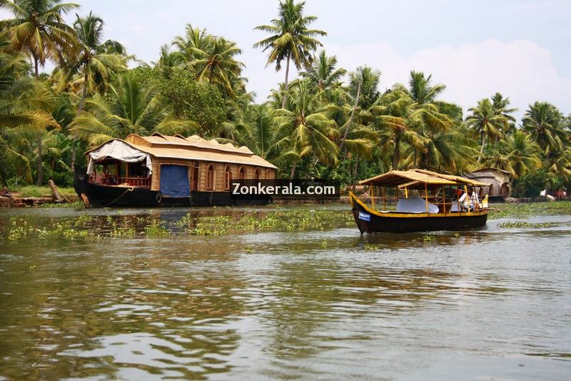 Kumarakom house boat photos 3