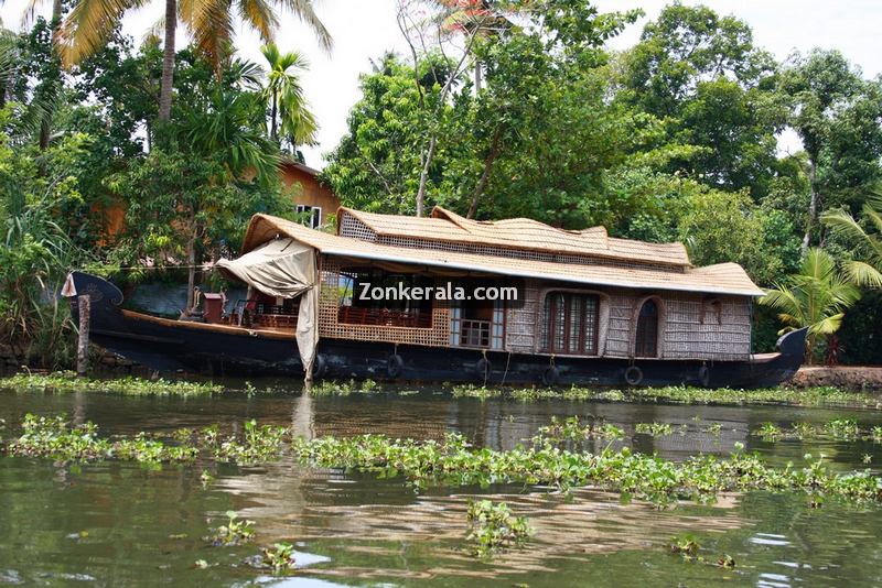 Kumarakom house boat photos 4