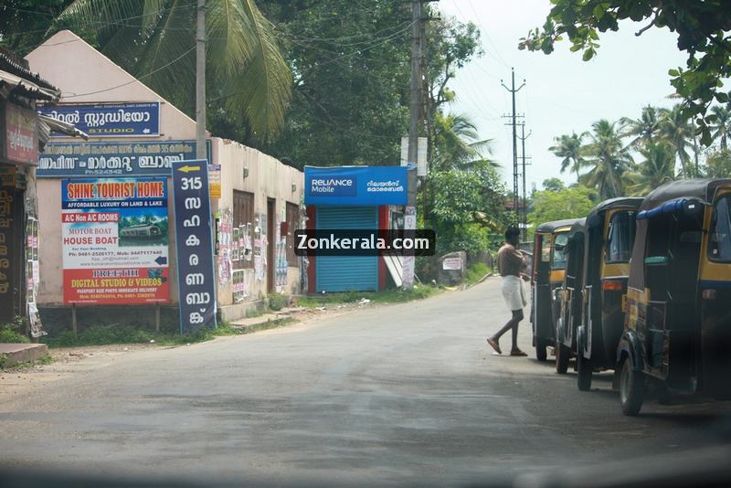 Kumarakom town 3