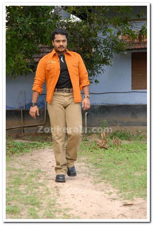 Vinu Mohan Stills 3