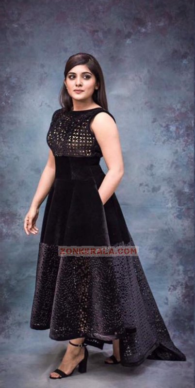 Pics Niveda Thomas Malayalam Actress 2222