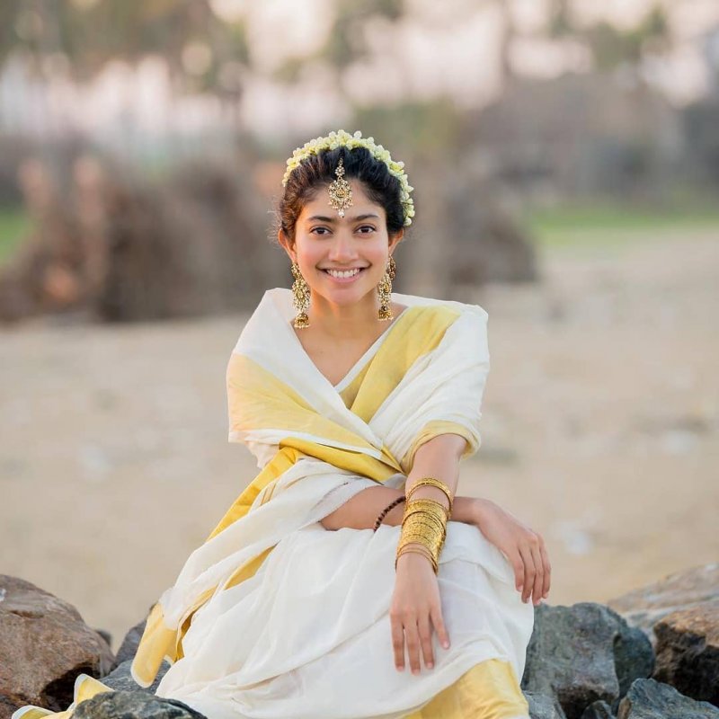 Free download Sai Pallavi Tollywood in 2019 Indian actresses Sai pallavi hd  612x857 for your Desktop Mobile  Tablet  Explore 40 Bollywood Actress  2019 Wallpapers  Hd Wallpapers For Bollywood Actress