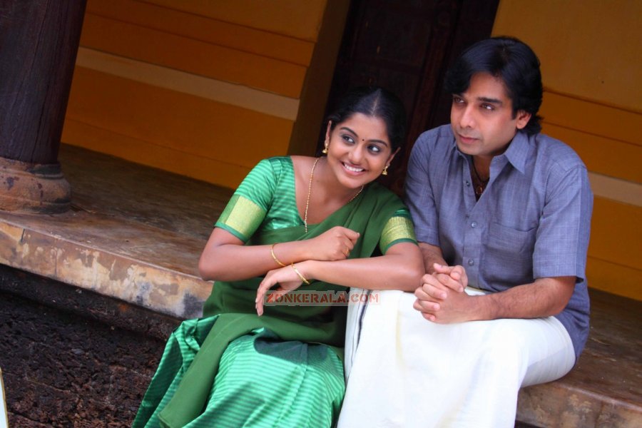 Meera Nandan And Vineeth 610