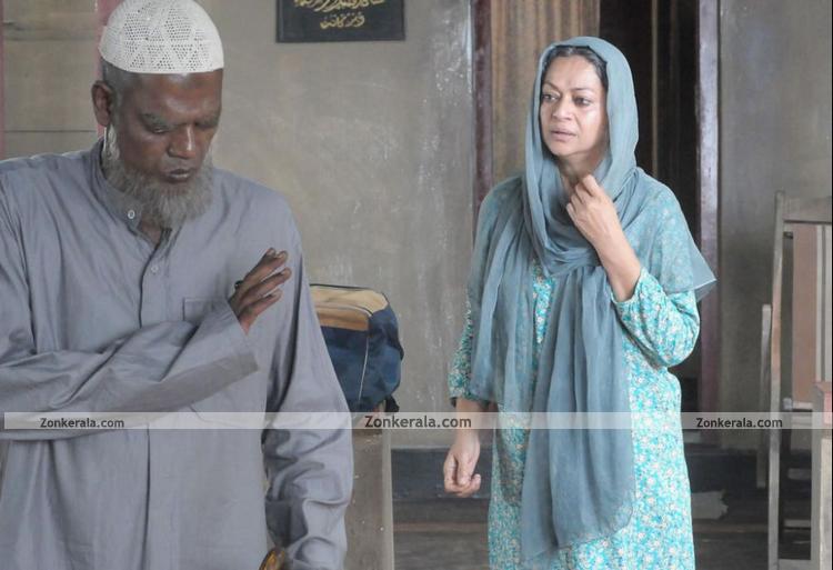 Salim Kumar And Zareena Wahab 3