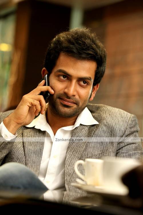 Prithviraj In Arjunan Sakshi 5