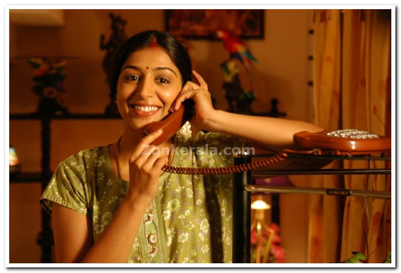 Padmapriya Still 3