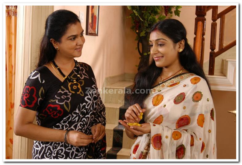 Urvasi And Padmapriya 4