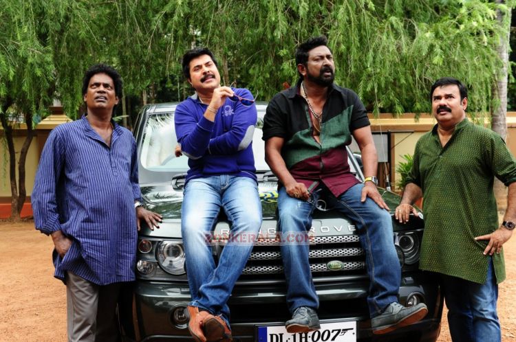 Salimkumar Mammootty Lal Manianpillai Raju 77