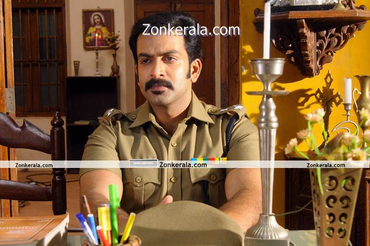 Prithviraj In Manushya Mrugam 5