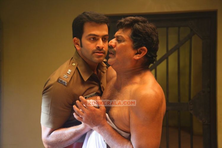 Prithviraj And Jagathy Sreekumar In Masters 509