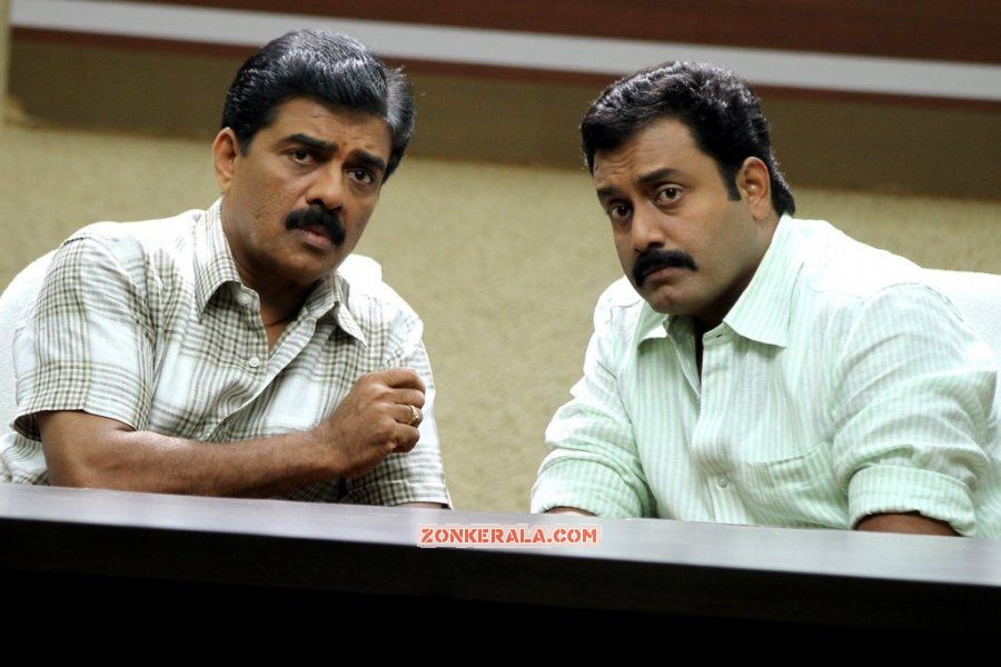 Vijayaraghavan And Saikumar In Memories