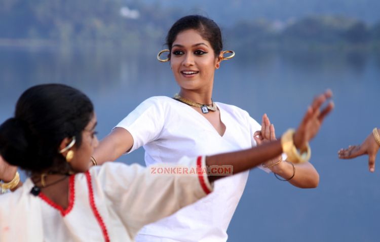 Meghna Raj In Mullamottum Munthiricharum 497