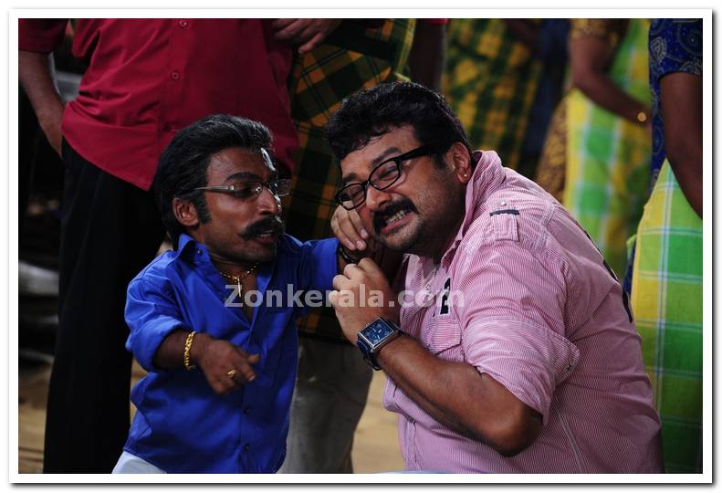 Ginnu Pakru And Jayaram