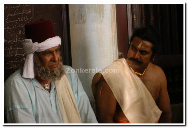 Pazhassiraja Still 02