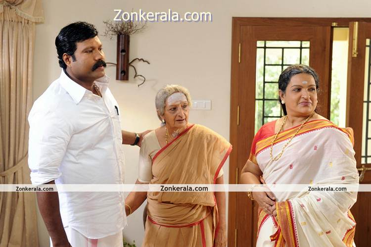 Priyapetta Nattukare Kalabhavan Mani 4