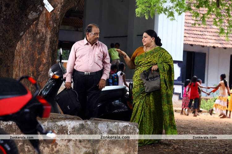 Nedumudi Venu And Ponnamma Babu