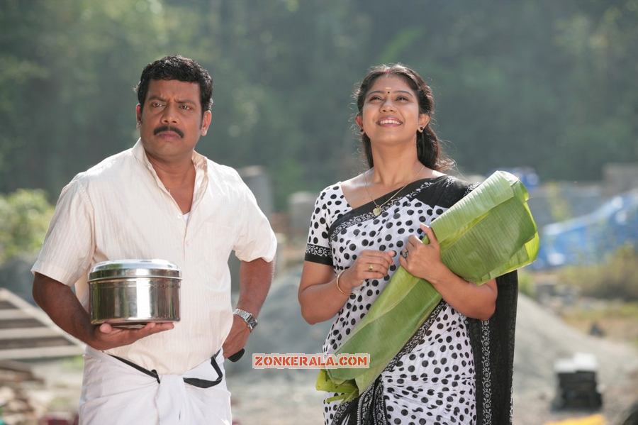 Vallatha Pahayan Movie Still 8