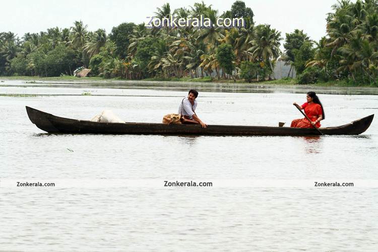 Mammootty Kavya Venicile Vyapari Pic1