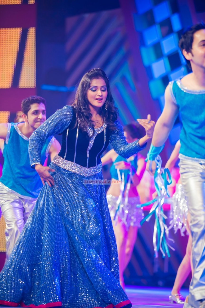 Siima 2013 Dubai Day 1 Stills 6379